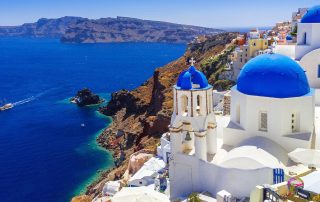 The Benefits to Exploring Greece via a Cruise
